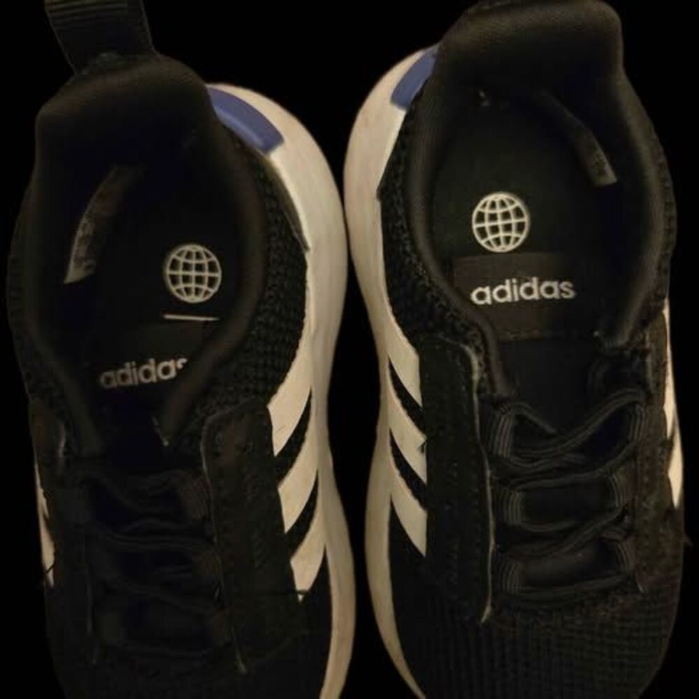Baby Adidas shoes size 5K